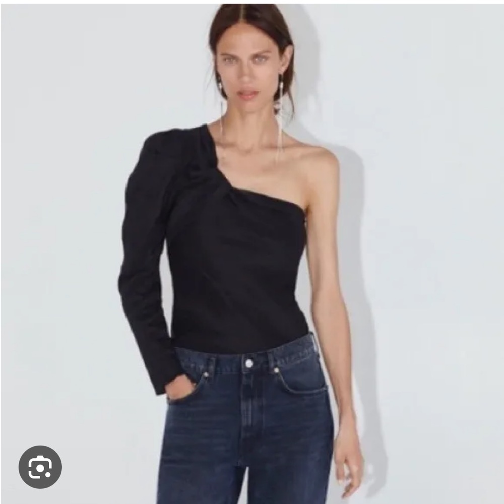 NWT One Sleeve Zara Blouse